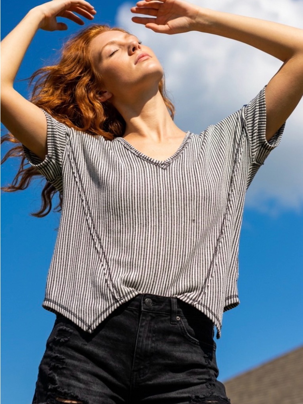 BKE Black & White Striped V-Neck Short Sleeve Top. Edgy style..